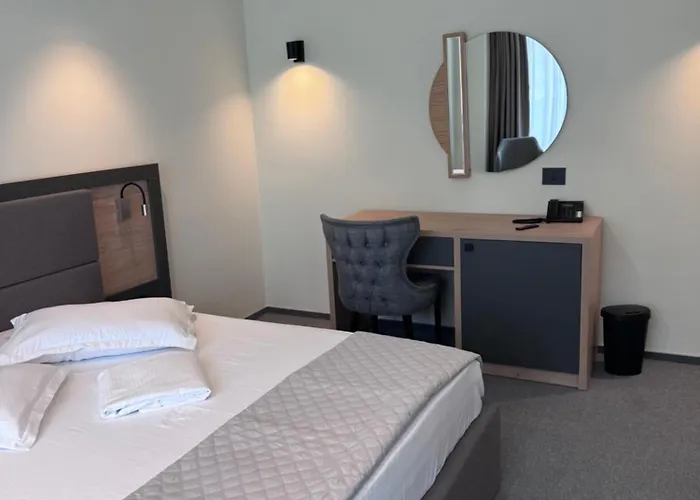 Hotel Eforie Nord Szálloda 3*